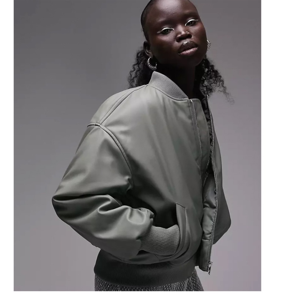 NWOT OLIVACEOUS GREEN FAUX LEATHER CROPPED BOMBER - Picture 1 of 9